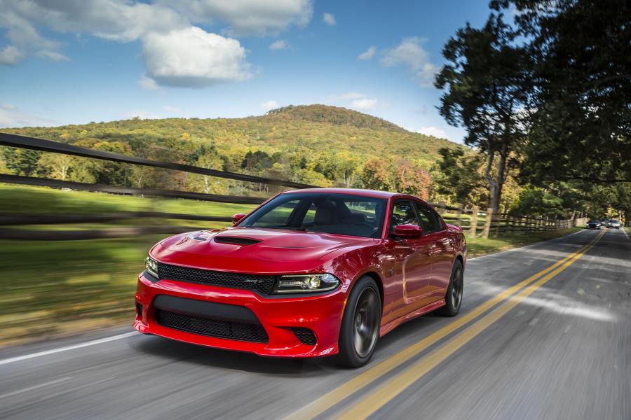  Dodge Charger SRT Hellcat 2016 года  (фото 12 из 23)